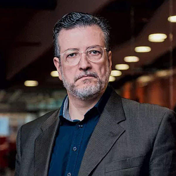 Carlos Melo — Palestrante de Politica