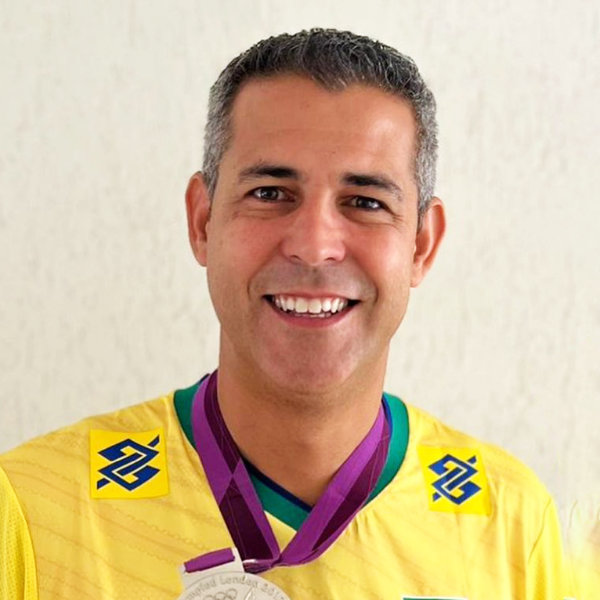 Dante Amaral — Palestrante de Liderança