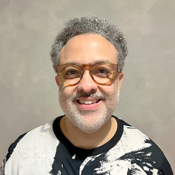 Edu Valladares — Palestrante de Liderança