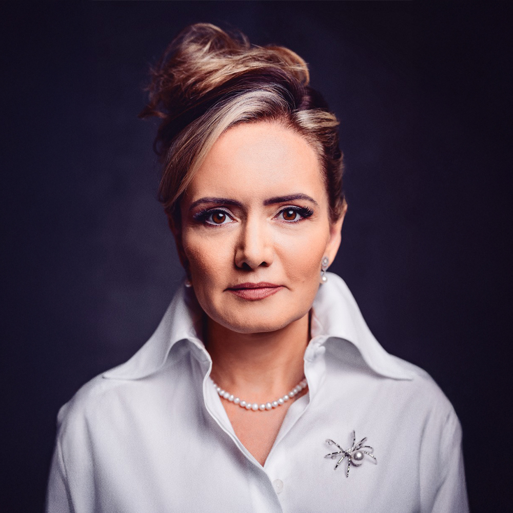 Isabelle Anchieta — Palestrante de Educacao