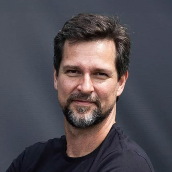 Luis Justo — Palestrante de Vendas