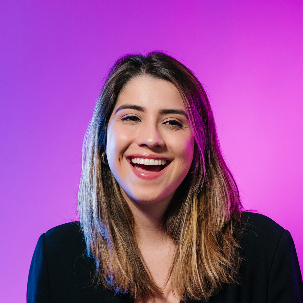 Mari Galindo — Palestrante de Vendas