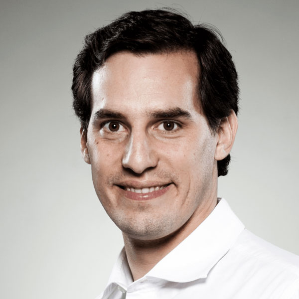 Miguel Cavalcanti — Palestrante de Gestao De Pessoas