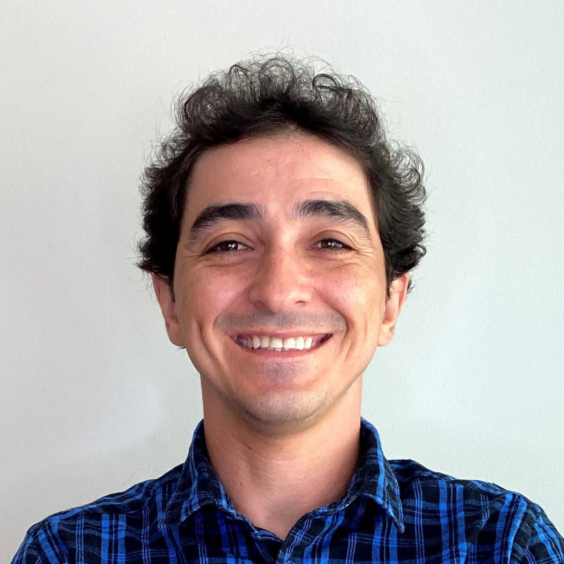 Olegário e Silva — Palestrante de Politica