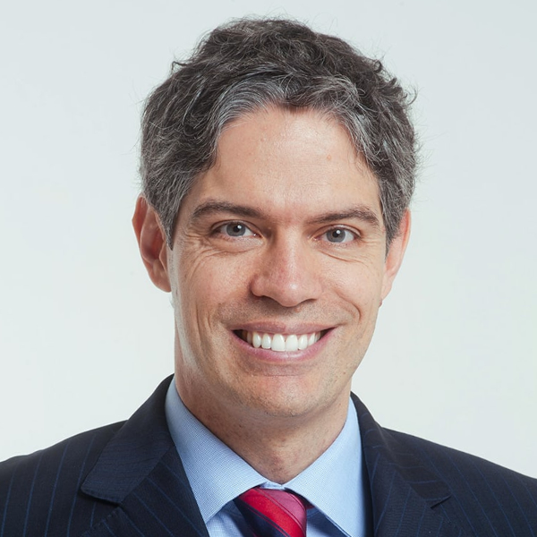 Ricardo Amorim — Palestrante de Economia