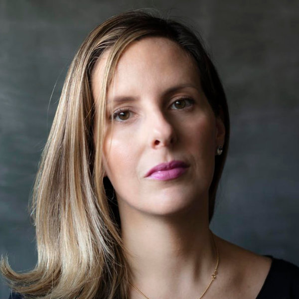 Tati Bernardi — Palestrante de Comunicação