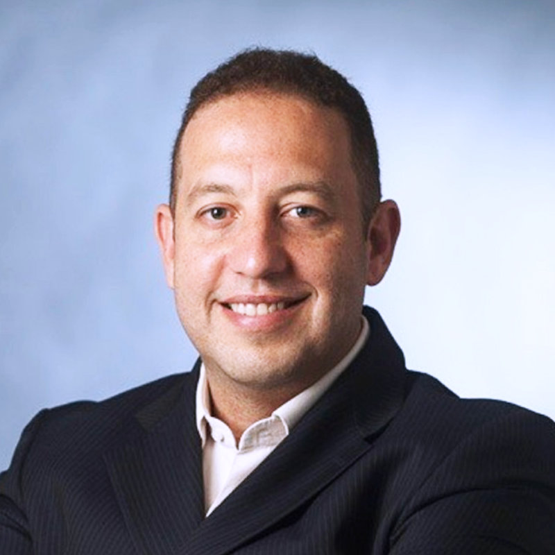 Teco Medina — Palestrante de Economia