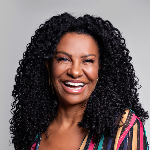 Zica Assis — Palestrante de Vendas